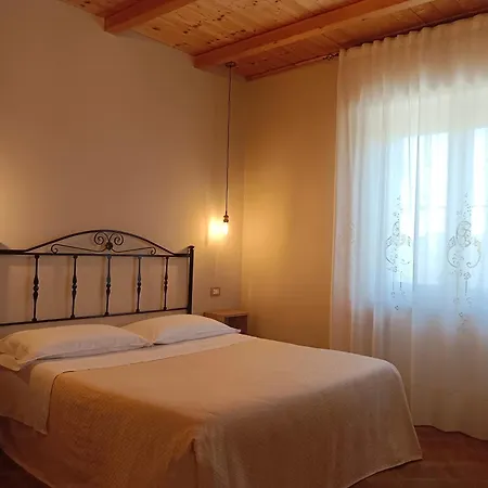 Le Corti Del Casale 住宿加早餐酒店 3*